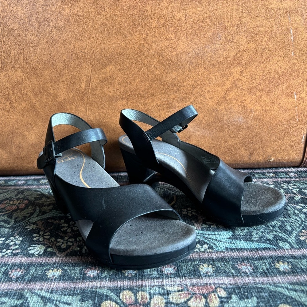 Dansko Black Sandals with Adjustable Straps